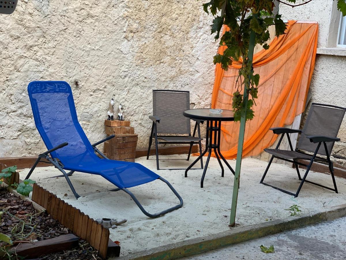 Studio Fond De Jardin Chez Jean-Luc Apartamento Marsella Exterior foto